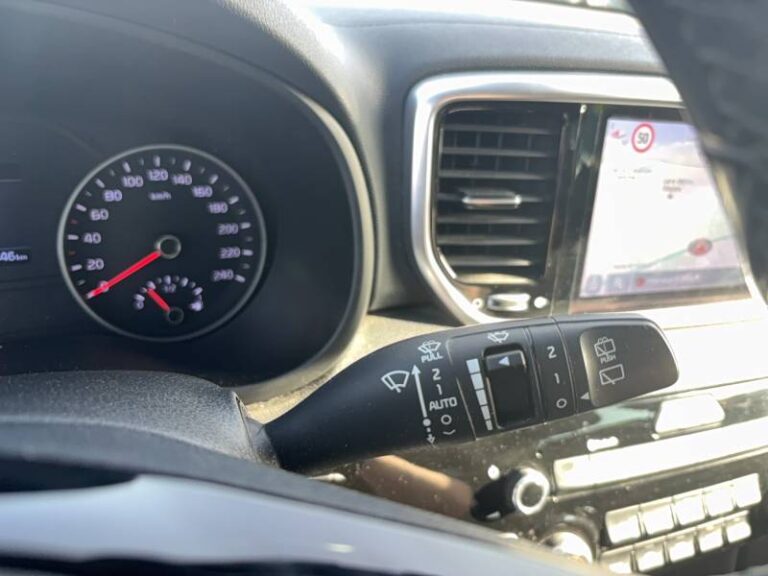 Kia Sportage 1.6 CRDi 136ch MHEV ISG BVM6 4×2 Black Edition - Image 18 (July 7, 2026)