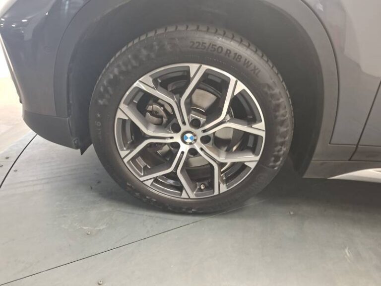 BMW X1 sDrive 18i 136 ch DKG7 xLine - Image 09 (July 7, 2026)