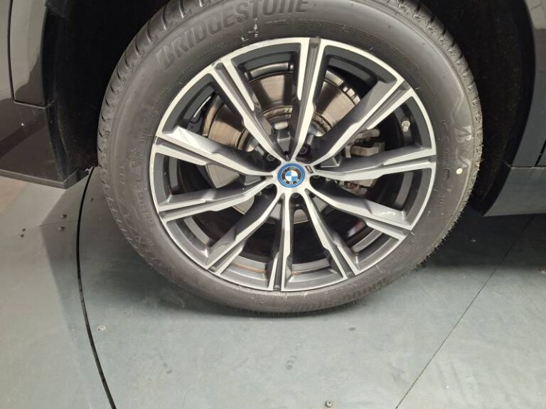 BMW X5 xDrive50e 489 ch BVA8 M Sport - Image 13 (July 7, 2026)