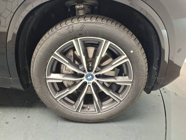 BMW X5 xDrive50e 489 ch BVA8 M Sport - Image 14 (July 7, 2026)