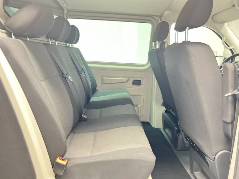 Volkswagen Transporter CHASSIS CABINE PROCAB L1 2.0 TDI 204 DSG7 BUSINESS LINE - Image 19 (July 7, 2026)