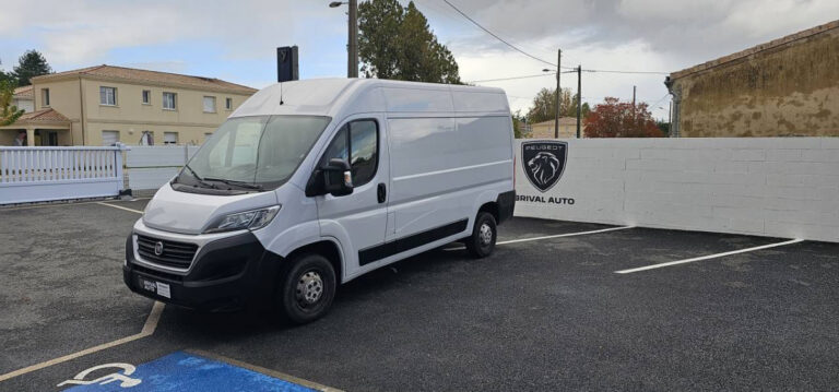 Fiat Ducato III 3.5 M H2 3.0 GNV 140 Pack Professional 4 portes (juil. 2019) (co2 234) - Image 01 (July 7, 2026)