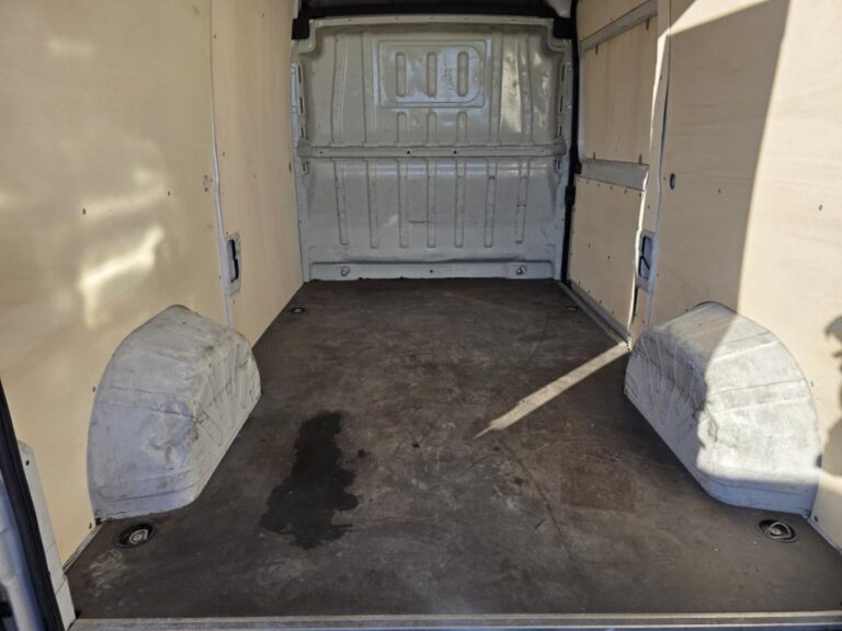 Fiat Ducato III 3.5 M H2 3.0 GNV 140 Pack Professional 4 portes (juil. 2019) (co2 234) - Image 14 (July 7, 2026)