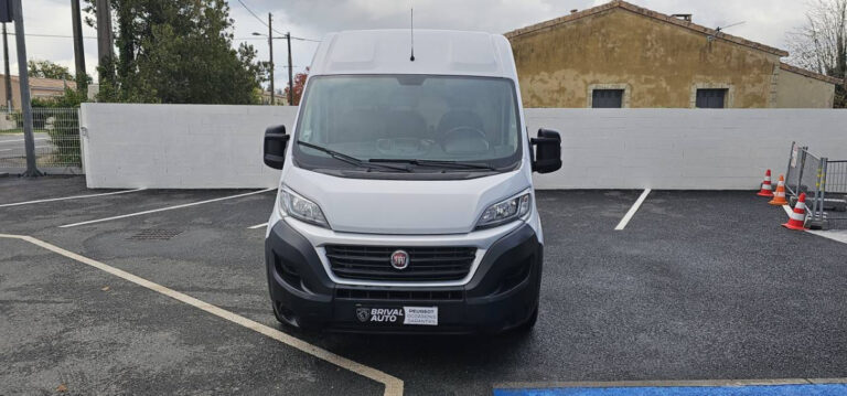 Fiat Ducato III 3.5 M H2 3.0 GNV 140 Pack Professional 4 portes (juil. 2019) (co2 234) - Image 04 (July 7, 2026)