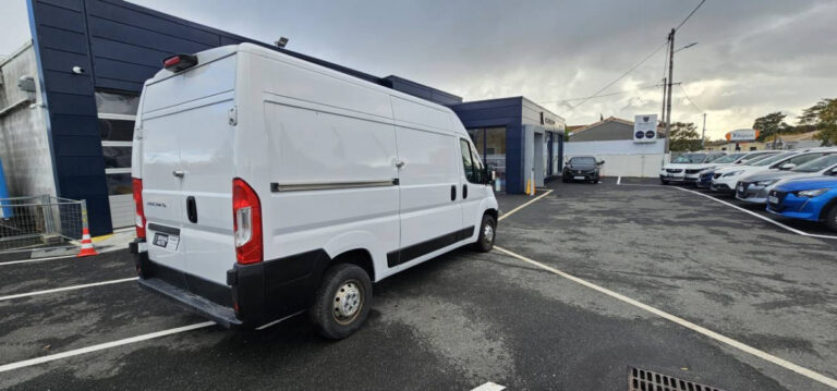 Fiat Ducato III 3.5 M H2 3.0 GNV 140 Pack Professional 4 portes (juil. 2019) (co2 234) - Image 08 (July 7, 2026)