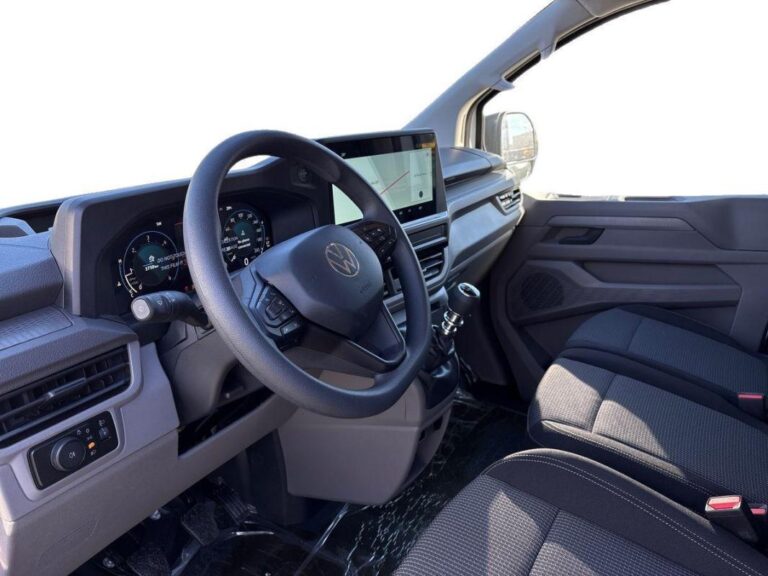 Volkswagen Transporter VAN TDI 150 CH BVM6 L1 - Image 10 (July 7, 2026)