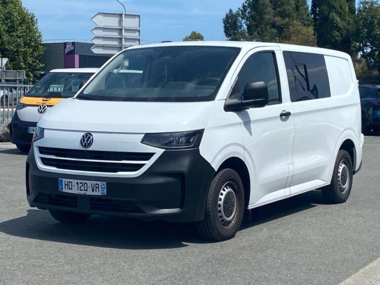 Volkswagen Transporter VAN TDI 150 CH BVA8 L1 - Image 01 (July 7, 2026)