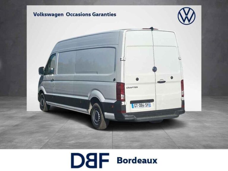 Volkswagen Crafter VAN 35 2.0 TDI 140 CH BVA BUSINESS - Image 03 (July 7, 2026)