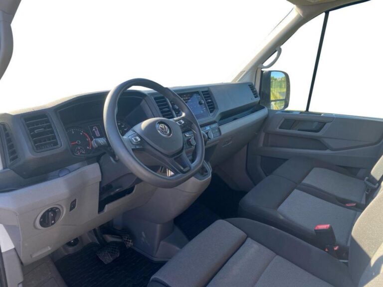 Volkswagen Crafter VAN 35 2.0 TDI 140 CH BVA BUSINESS PLUS - Image 09 (July 7, 2026)