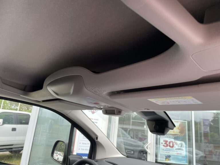Toyota Proace City LOND D4D 130 BOITE AUTOMATIQUE – GARANTIE 3 ANS TOYOTA CATEGORIE KANGOO CADDY BERLINGO PARTNER - Image 11 (July 7, 2026)