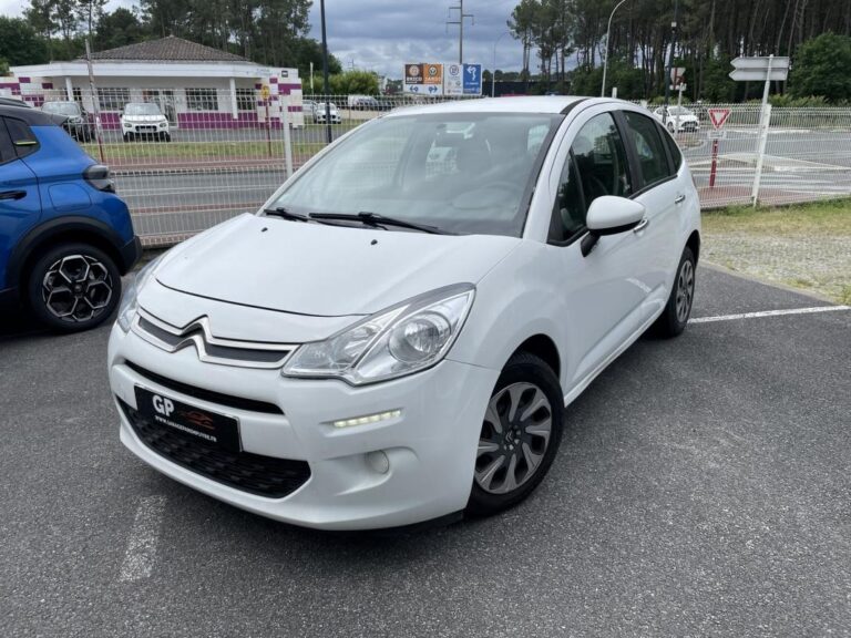 Citroën C3 STE 2 PLACES HDI 70- pas de TVA récupérable – MOTEUR REMPLACE 46848KMS GARANTIE 12 MOIS DISPONIBLE SUITE - Image 10 (July 7, 2026)