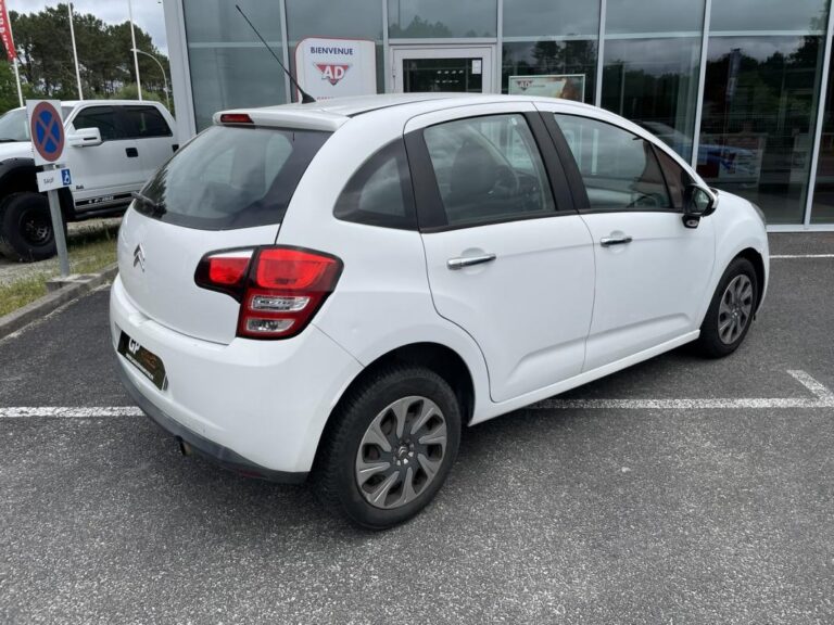 Citroën C3 STE 2 PLACES HDI 70- pas de TVA récupérable – MOTEUR REMPLACE 46848KMS GARANTIE 12 MOIS DISPONIBLE SUITE - Image 15 (July 7, 2026)