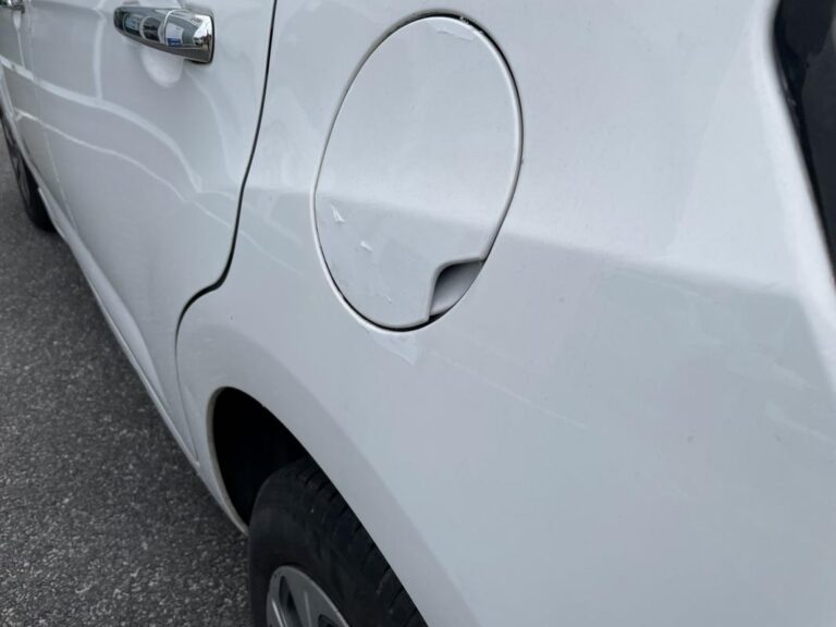 Citroën C3 STE 2 PLACES HDI 70- pas de TVA récupérable – MOTEUR REMPLACE 46848KMS GARANTIE 12 MOIS DISPONIBLE SUITE - Image 06 (July 7, 2026)