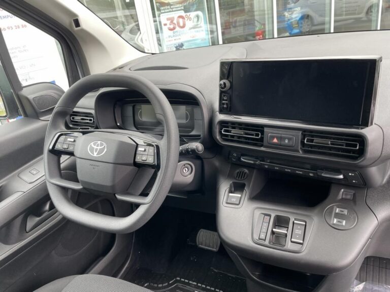 Toyota Proace City LONG D4D 130 BOITE AUTOMATIQUE – GARANTIE TOYOTA 3 ANS NEUF - Image 17 (July 7, 2026)