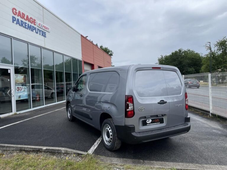 Toyota Proace City LONG D4D 130 BOITE AUTOMATIQUE – GARANTIE TOYOTA 3 ANS NEUF - Image 03 (July 7, 2026)