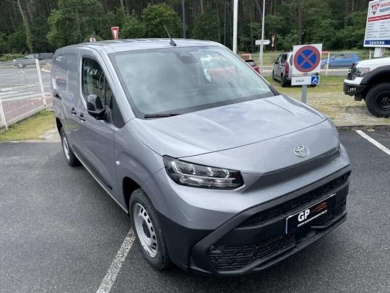 Toyota Proace City LONG D4D 130 BOITE AUTOMATIQUE – GARANTIE TOYOTA 3 ANS NEUF - Image 04 (July 7, 2026)