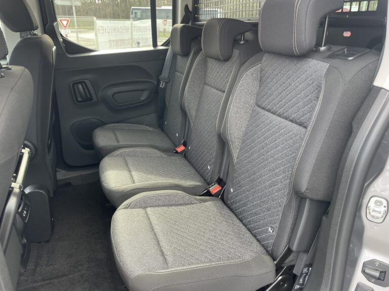 Peugeot Partner ALLURE TAILLE M BHDI 130 EAT8 – N1 -GARANTIE CONSTRUCTEUR KANGOO CADDY BERLINGO - Image 14 (July 7, 2026)