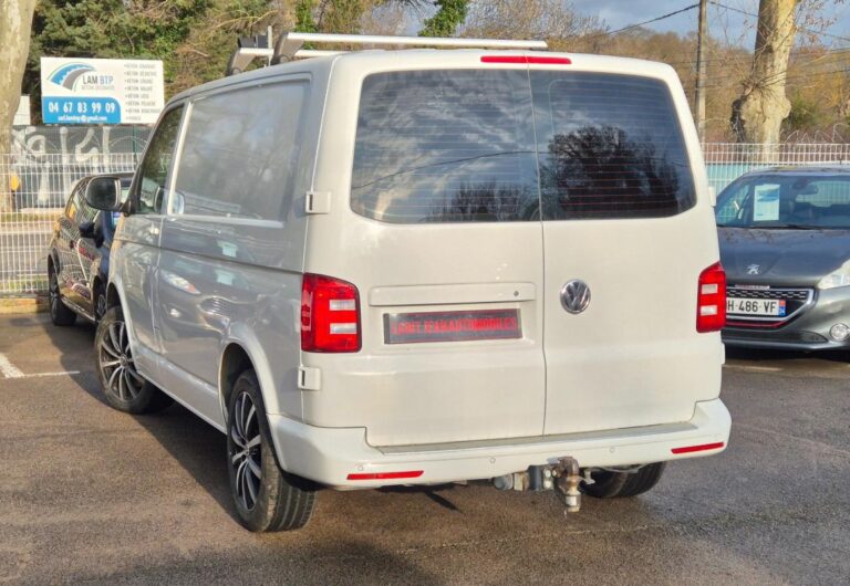 Volkswagen Transporter 2.0 TDI BUSINESS LINE DSG7 GARANTIE 12 MOIS - Image 03 (July 7, 2026)
