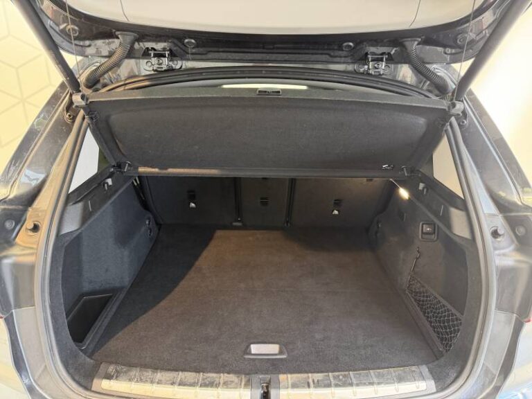 BMW X1 xDrive 25e 220 ch BVA6 xLine - Image 10 (July 7, 2026)