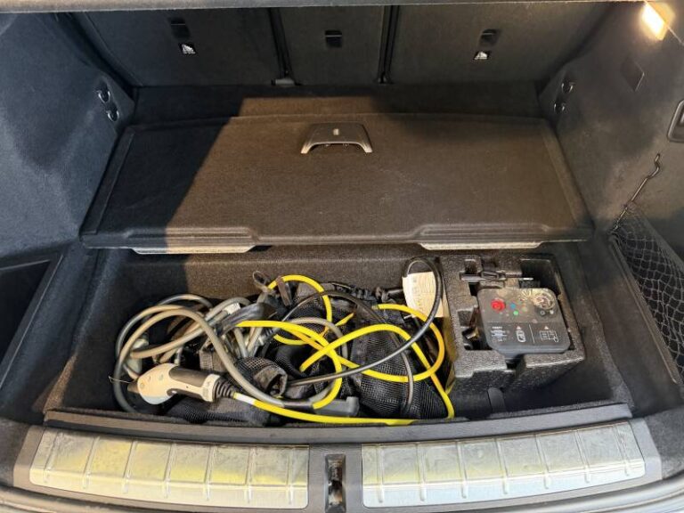 BMW X1 xDrive 25e 220 ch BVA6 xLine - Image 11 (July 7, 2026)