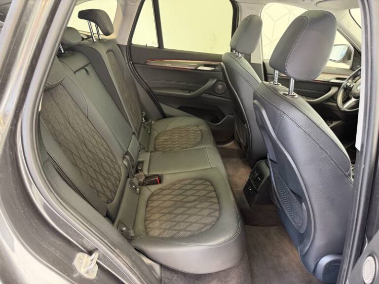 BMW X1 xDrive 25e 220 ch BVA6 xLine - Image 13 (July 7, 2026)