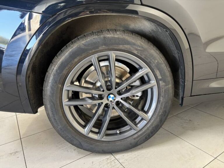 BMW X3 sDrive18d 150ch BVA8 M Sport - Image 17 (July 7, 2026)