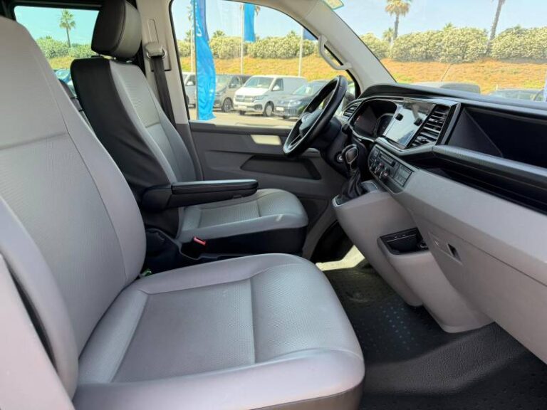 Volkswagen Transporter FOURGON 6.1 VAN PROCAB 2.0 TDI 150 DSG7 EDITION - Image 05 (July 7, 2026)