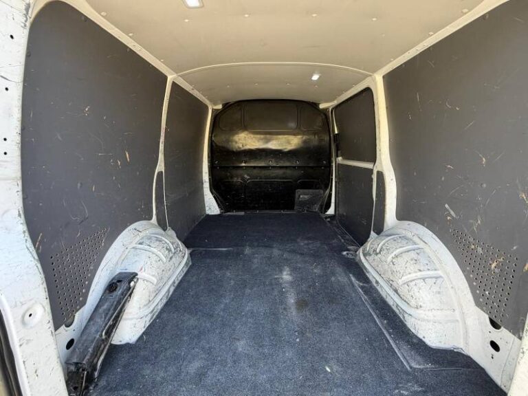 Volkswagen Transporter FOURGON 6.1 VAN 2.0 TDI 150 DSG7 BUSINESS PLUS - Image 09 (July 7, 2026)