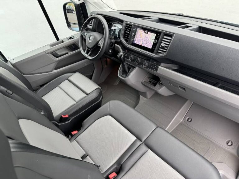 Volkswagen Crafter FOURGON VAN 35 2.0 TDI 140 CH BVA BUSINESS PLUS - Image 05 (July 7, 2026)