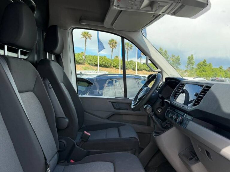 Volkswagen Crafter FOURGON VAN 30 2.0 TDI 140 CH BUSINESS LINE - Image 09 (July 7, 2026)