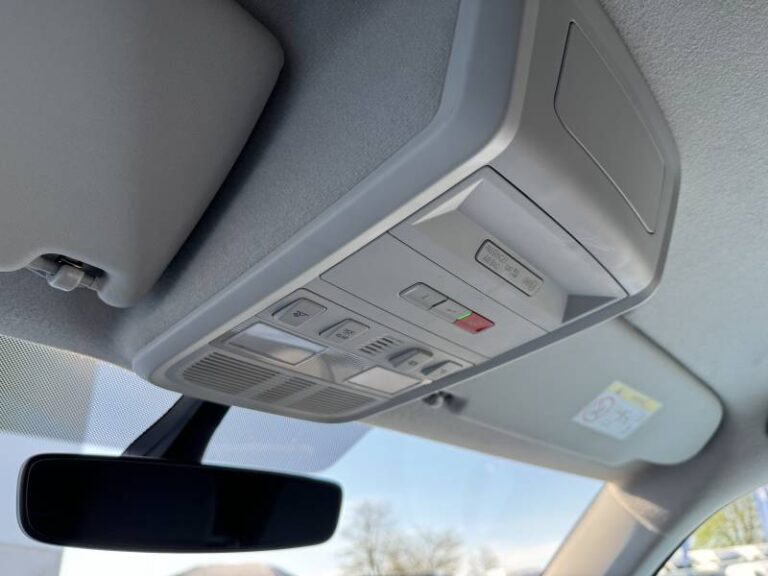 Volkswagen Transporter FOURGON 6.1 VAN 2.0 TDI 150 DSG7 BUSINESS - Image 11 (July 7, 2026)