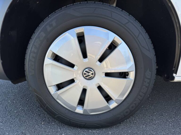Volkswagen Transporter FOURGON 6.1 VAN 2.0 TDI 150 DSG7 BUSINESS - Image 14 (July 7, 2026)