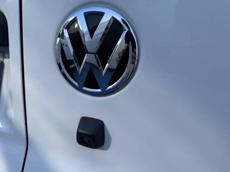 Volkswagen Transporter FOURGON 6.1 VAN 2.0 TDI 150 DSG7 BUSINESS - Image 06 (July 7, 2026)