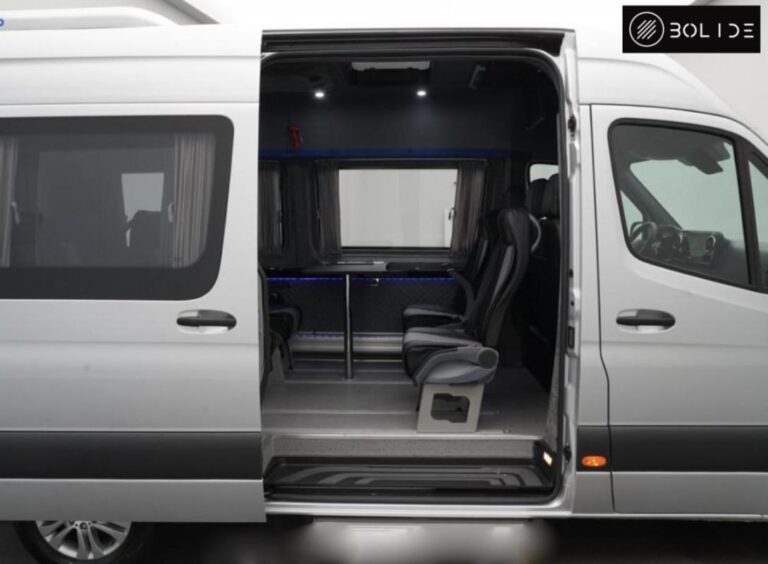 Mercedes Sprinter TOURER BENZ 319 CDI, 10 PLACES, WEBASTO, TV, MINIBUS, TAXI VIP - Image 13 (July 7, 2026)