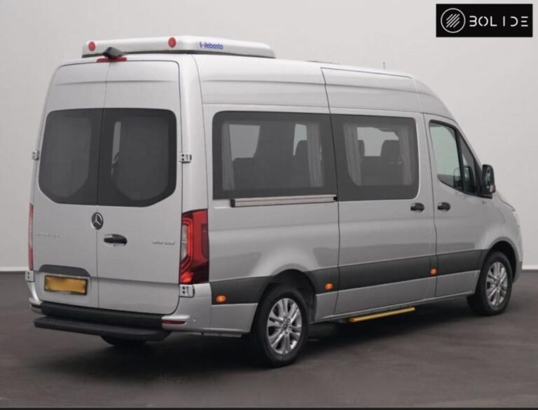 Mercedes Sprinter TOURER BENZ 319 CDI, 10 PLACES, WEBASTO, TV, MINIBUS, TAXI VIP - Image 03 (July 7, 2026)