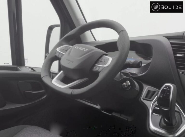 Iveco Daily CHASSIS DBLE CABINE V (3) BENNE DOUBLE 3L 35C21 6PL - Image 11 (July 7, 2026)