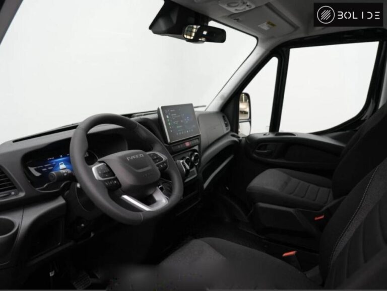 Iveco Daily CHASSIS DBLE CABINE V (3) BENNE DOUBLE 3L 35C21 6PL - Image 12 (July 7, 2026)