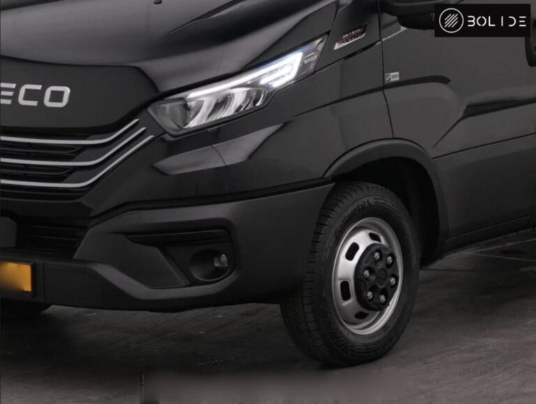 Iveco Daily CHASSIS DBLE CABINE V (3) BENNE DOUBLE 3L 35C21 6PL - Image 06 (July 7, 2026)