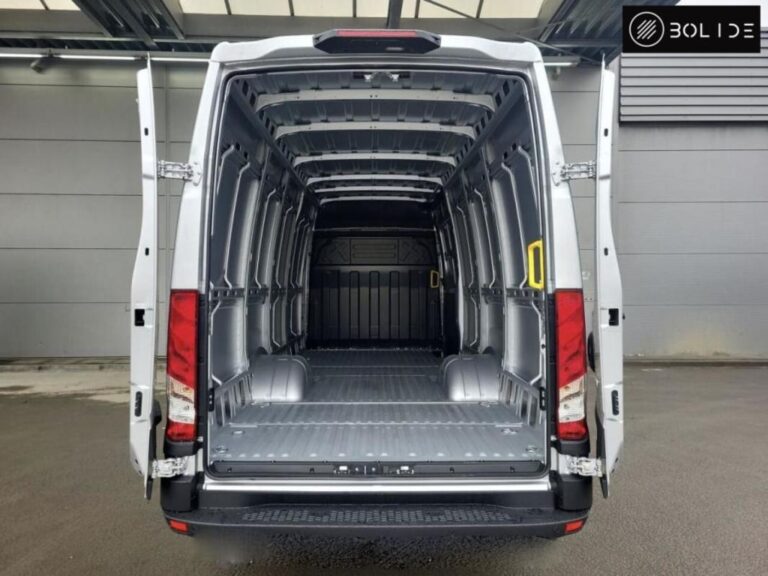 Iveco Daily FOURGON IVECO FGN 35C18 HI-MATIC 180CV - Image 05 (July 7, 2026)