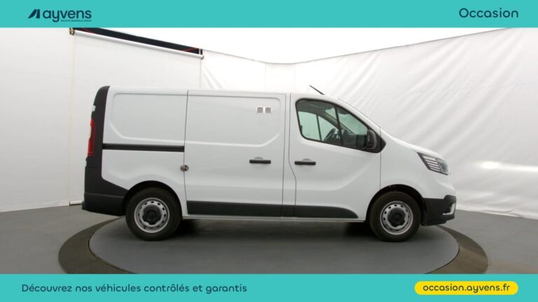 Renault Trafic Fg 2T8 2.0 Blue dCi 110ch Confort - Image 17 (July 7, 2026)