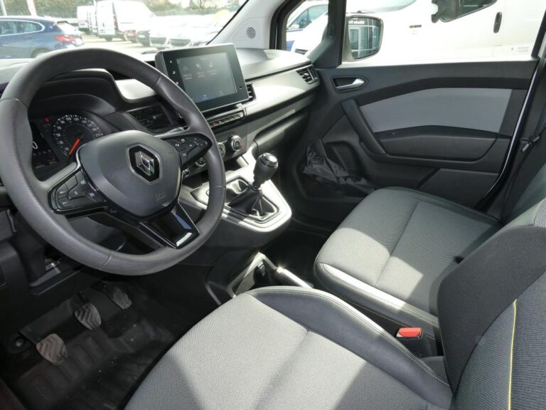 Renault Kangoo EXTRA BLUE DCI 95 cv - Image 12 (July 7, 2026)