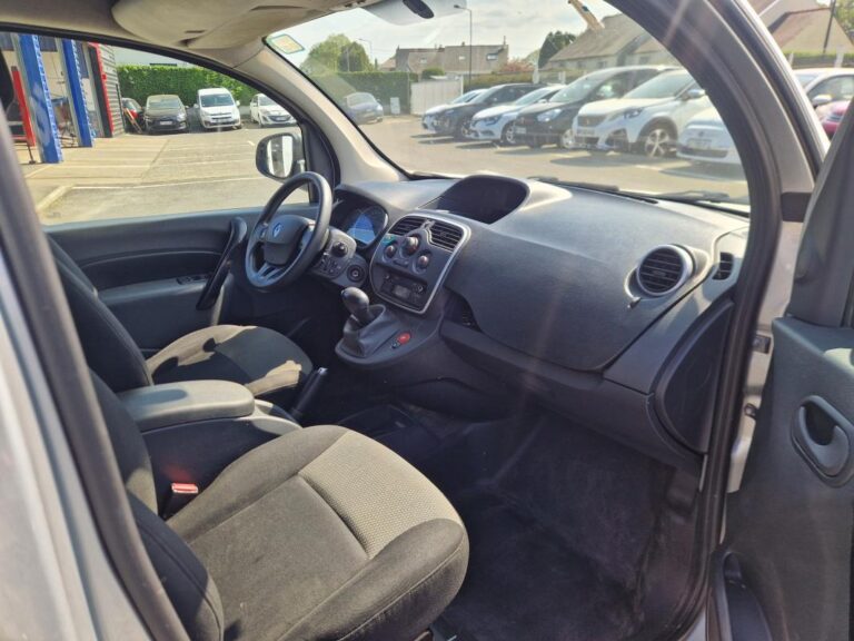 Renault Kangoo Express 1.5 DCI GRAND CONFORT BVA6 90 - Image 03 (July 7, 2026)