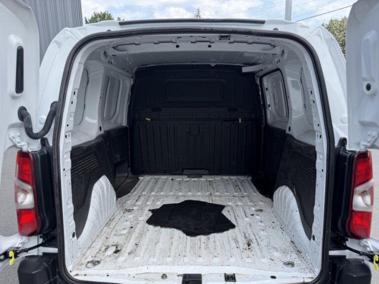 Peugeot Partner III Taille M 650kg BlueHDi 100 S&S BVM6 - Image 13 (July 7, 2026)