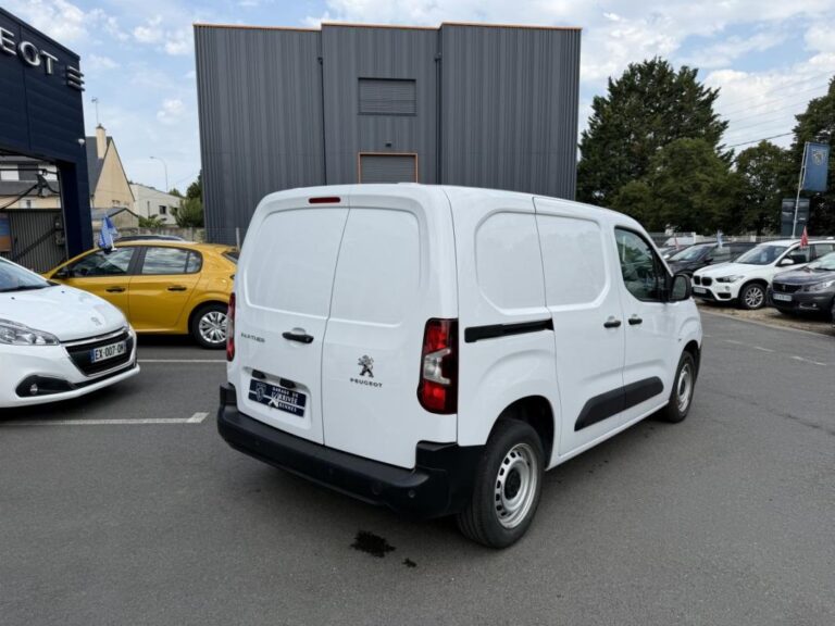 Peugeot Partner III Taille M 650kg BlueHDi 100 S&S BVM6 - Image 04 (July 7, 2026)