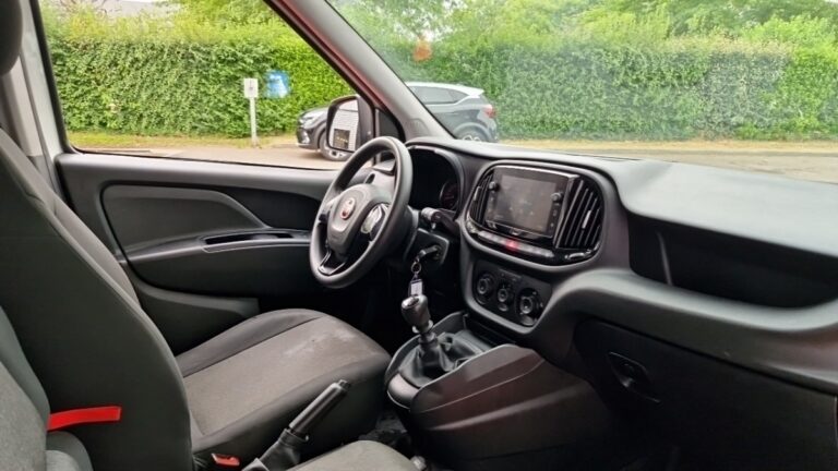 Fiat Doblo Cargo FT 1.6 MULTIJET 105 PRO LOUNGE - Image 06 (July 7, 2026)