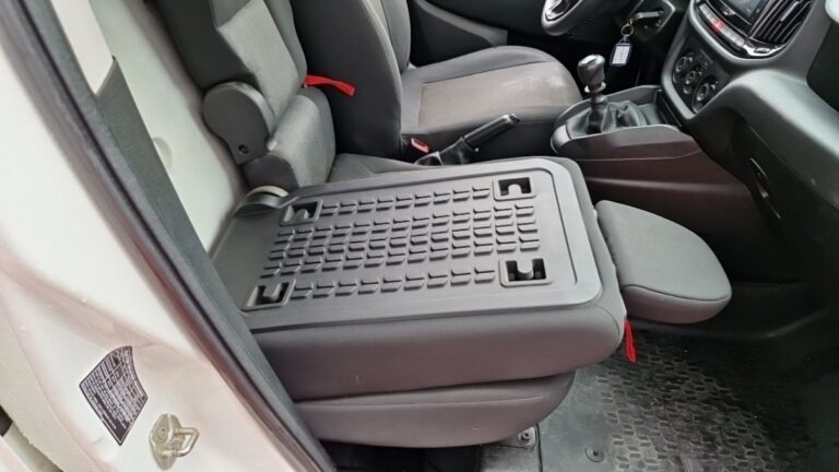 Fiat Doblo Cargo FT 1.6 MULTIJET 105 PRO LOUNGE - Image 09 (July 7, 2026)