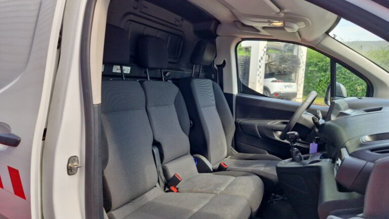 Opel Combo 1.5D 100ch /charge augmentee PACK CLIM - Image 07 (July 7, 2026)