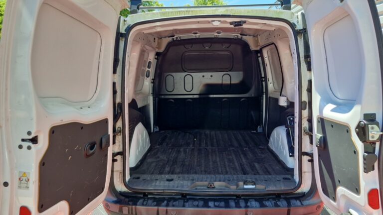 Renault Kangoo Express BLUE DCI 95 GRAND CONFORT - Image 11 (July 7, 2026)