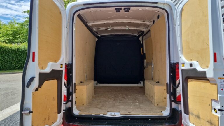 Ford Transit FOURGON 2.0 ECOBLUE 130 310 FWD TREND BUSINESS - Image 10 (July 7, 2026)