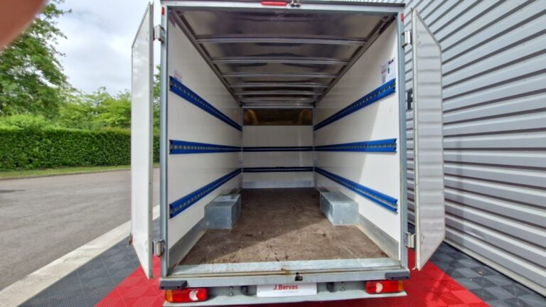 Renault Master F3500 Energy dCi 145 Caisse Déménagement 20m3 - Image 06 (July 7, 2026)